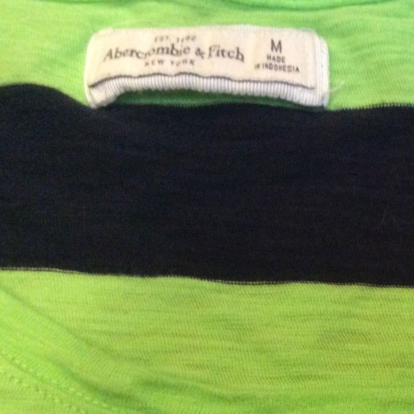 SOLD-2-Abercrombie & Fitch Med S/S Striped Tops - Picture 7 of 8